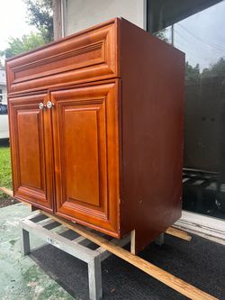 Solid wood bathroom vanity 30”