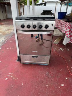 Gas stove and oven
