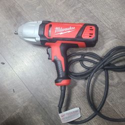 Milwaukee
1/2 in. Impact Wrench with Rocker Switch and Detent Pin Socket Retention