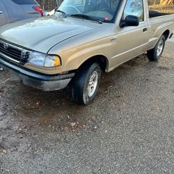 1999 Mazda B2500