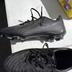 Zapatos De Hombre Para Futbolista Número 10