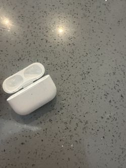 AirPod Charging Case