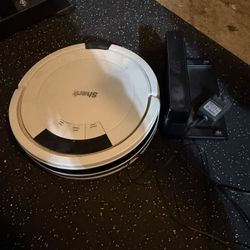 Shark Robot Vacuum 