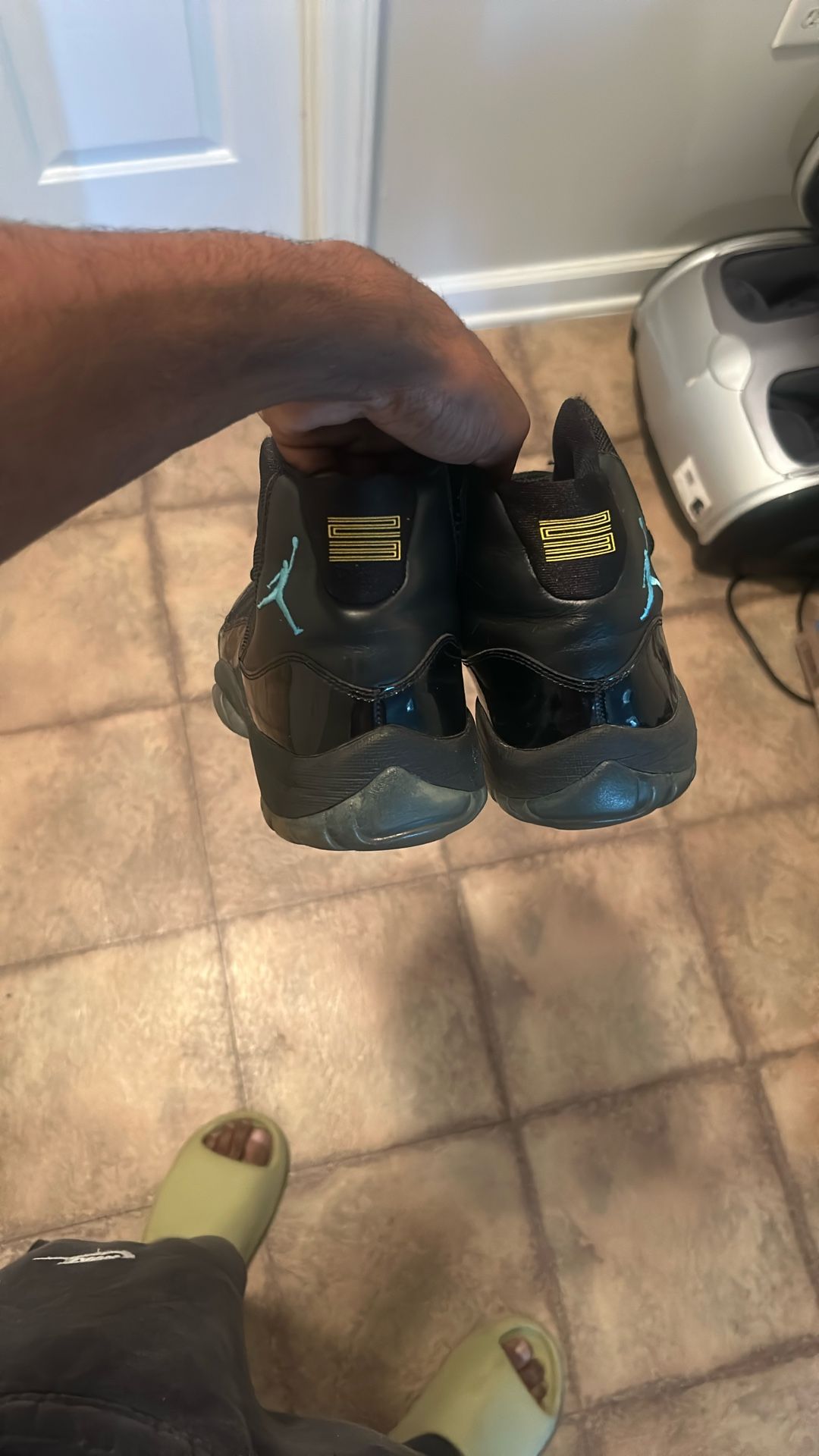 Jordan 11 Gamma Blues