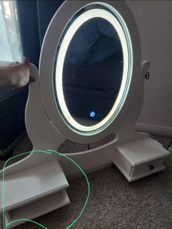 Small vanity
