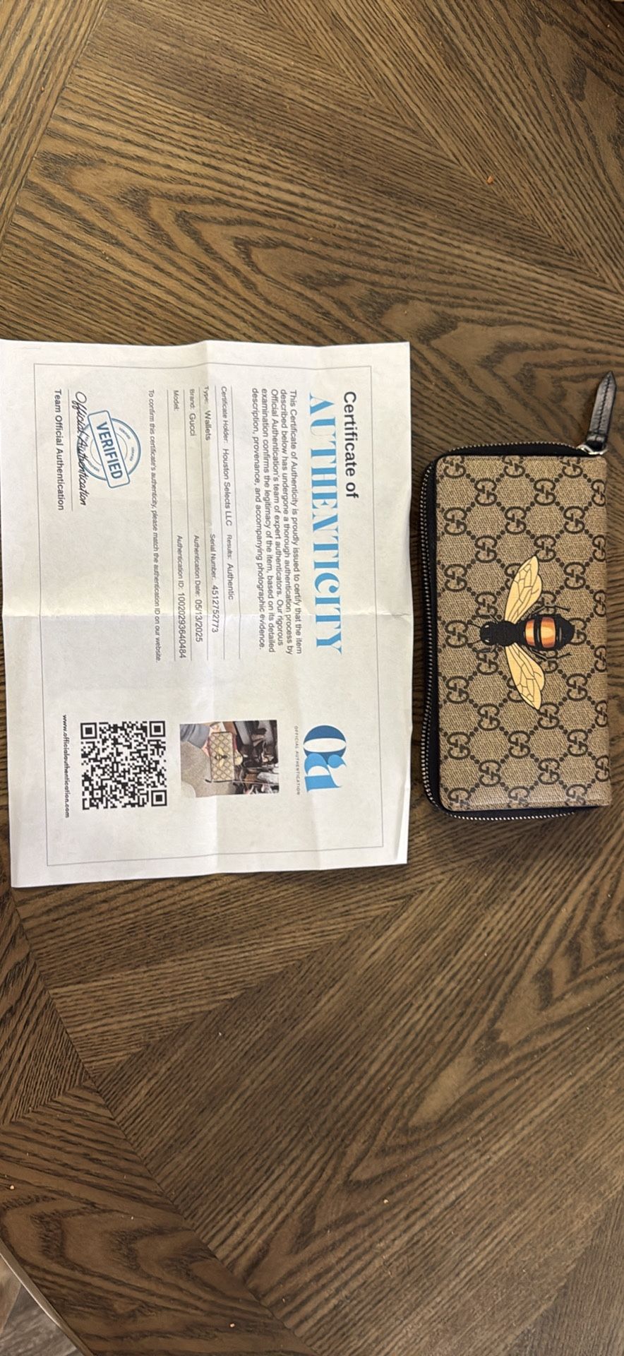 GG Bee Supreme Zip Around Wallet