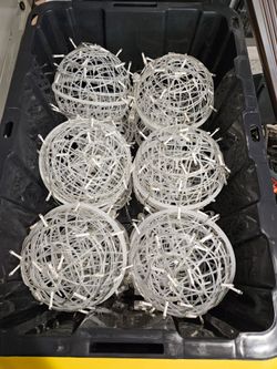 24 count 8" lighted balls