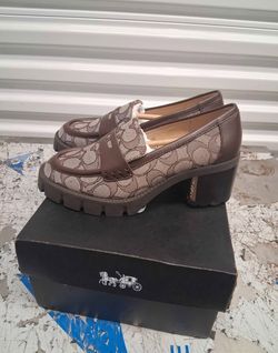 Coach Loafers Sz5