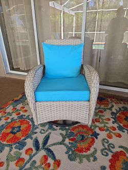 7 piece Outdoor Wicker Swivel Chair with Cushions