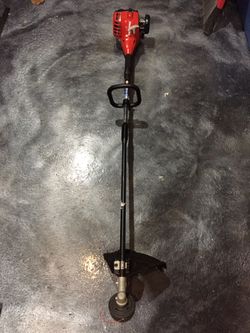 Homelite 18” straight shaft trimmer / weed wacker