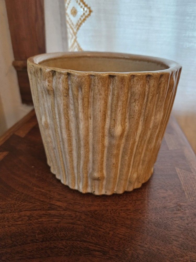 Vintage/Antique Folk Art Pottery