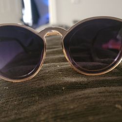  Women’s Krewe Sunglasses