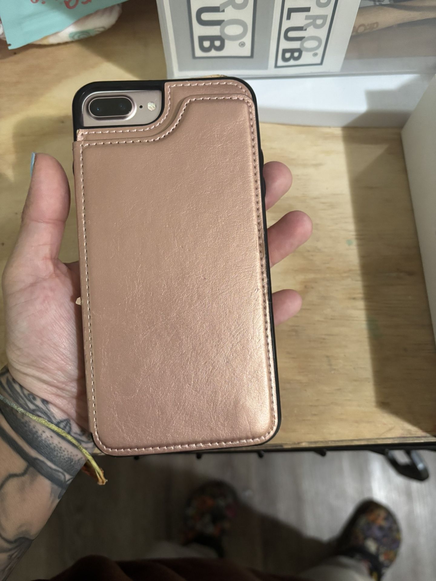 iPhone 7 Plus Rose Gold And iPhone 6s Silver