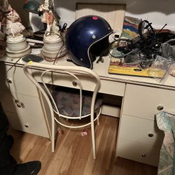 Desk With Chair