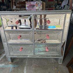Mirror Dresser