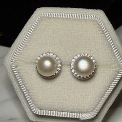 Pearl Studs With Rhinestone Halo