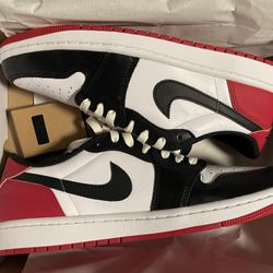 Jordan 1 Low Black Toe Size 10