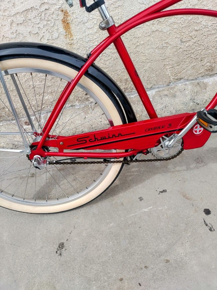Classic Schwinn 3 Commuter Bike Cruiser Bicycle Excellent