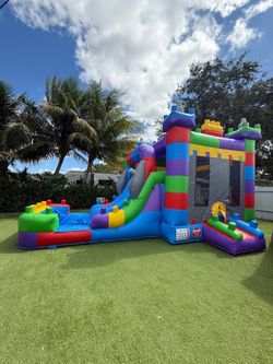 Infable Lego con piscina nuevo