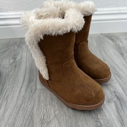 Cat & Jack Winter Fur Boots