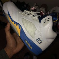 Jordan Retro 5 Laney 