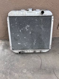Mustang radiator 6 cyl 3 row