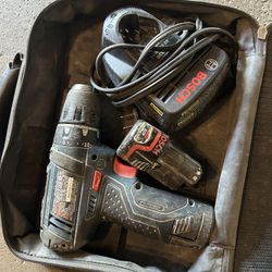 Bosch 12v Drill Driver Comes With Charger and 2 Batteries In Good Condition 