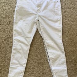 Levi’s 311 Shaping Skinny Size 32 White Jeans 