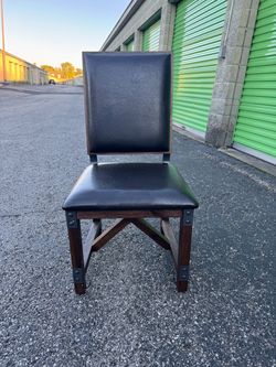 Sablesprings Chocolate Side Chair