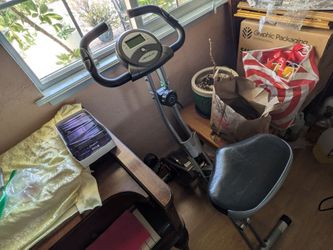 Exerpeutic Stationary Exercise Bike