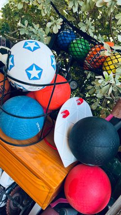 3 Balls For $10 / Soccer - Playground - Footballs