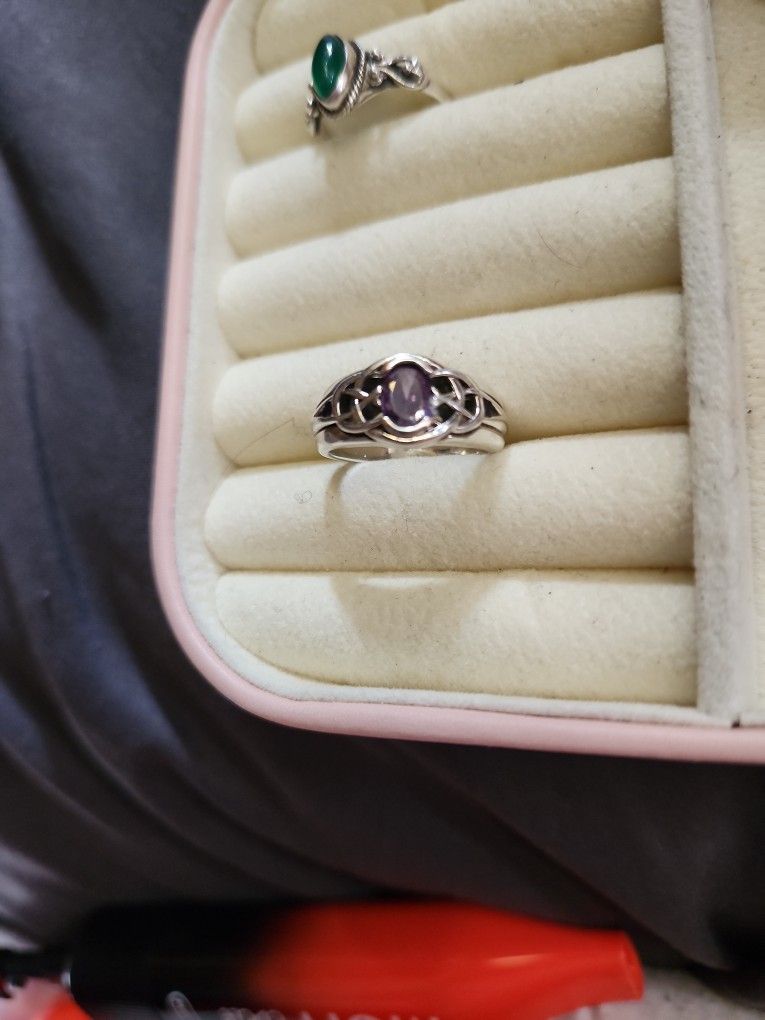 Amethyst Celtic Knot