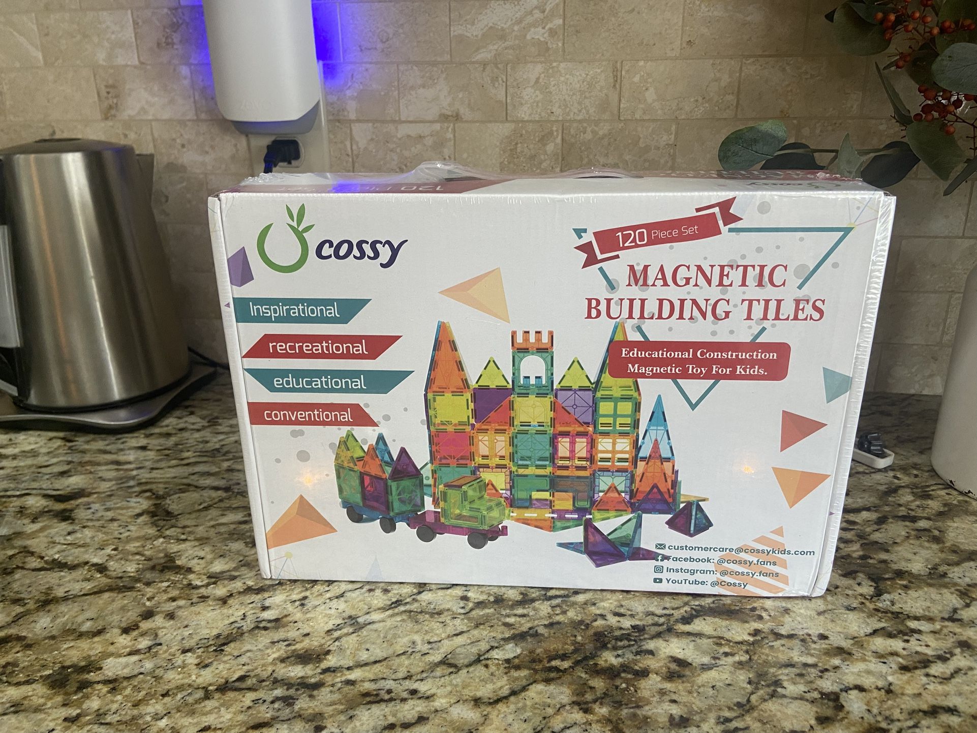 Cossy Magnet tiles 120 Pieces! New In Sealed Box 