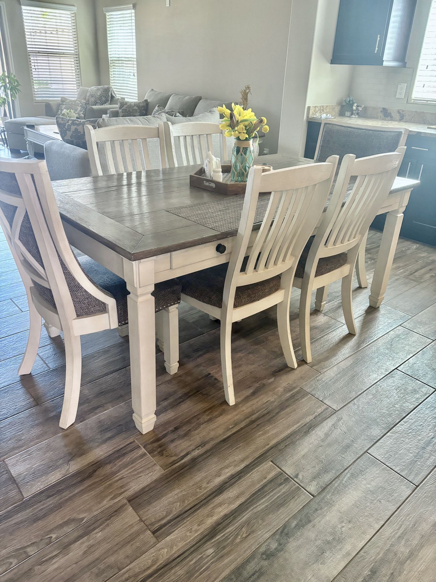 6 Chair Dining Table