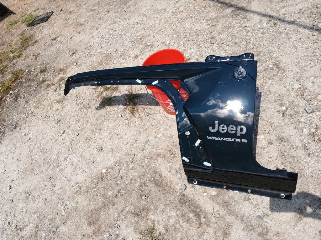 Left Hand Fender For Jeep Wrangler Original OEM Parts