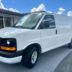 2012 Chevrolet Express Van 2500