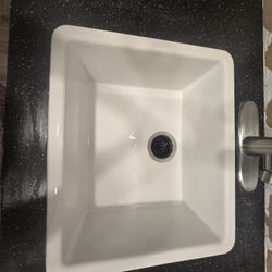 White Kitchen Sink With Touchless Faucet