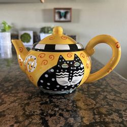 1998 Laurel Burch teapot