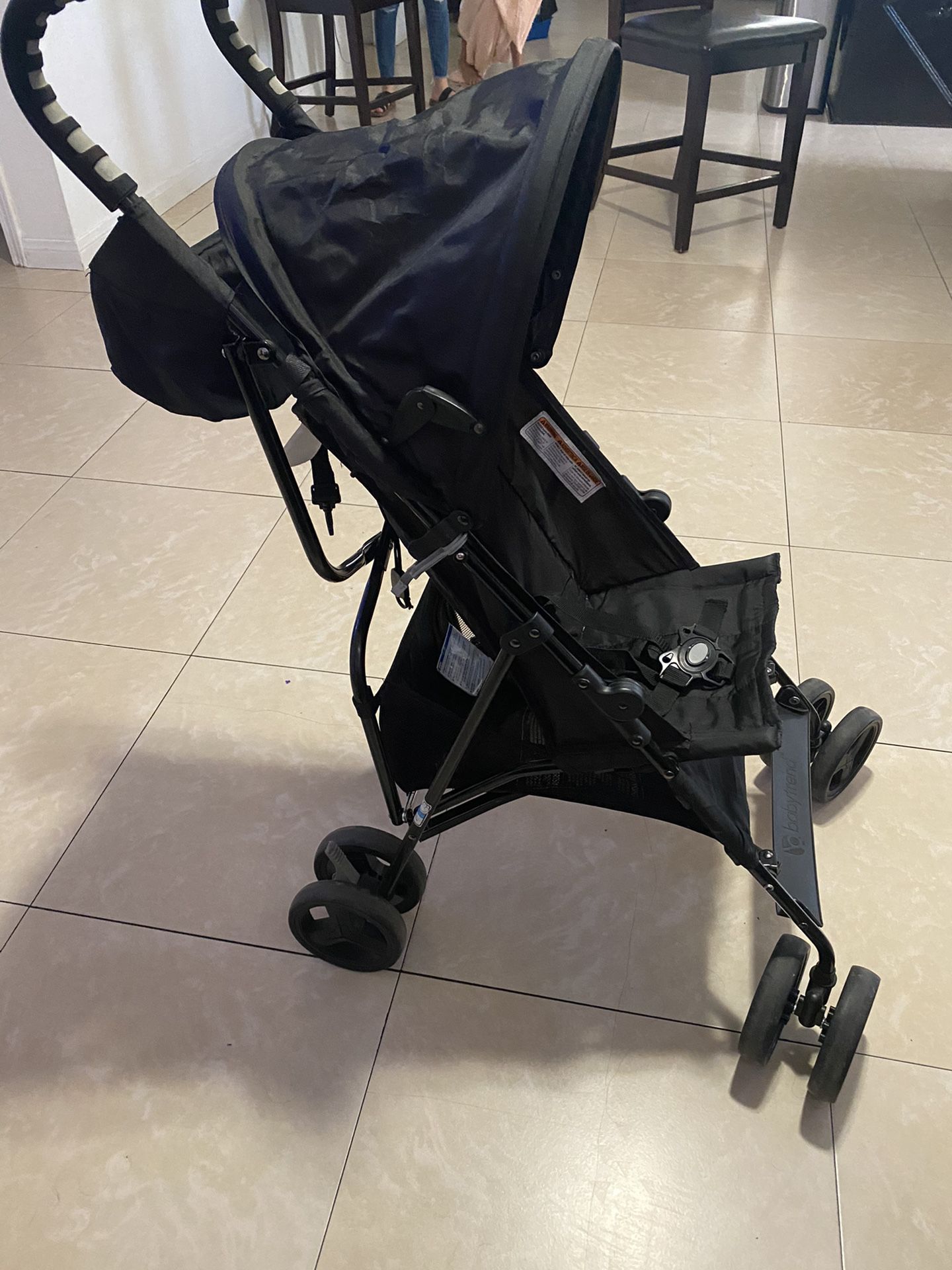 Free stroller and 2/3t shorts “pending “