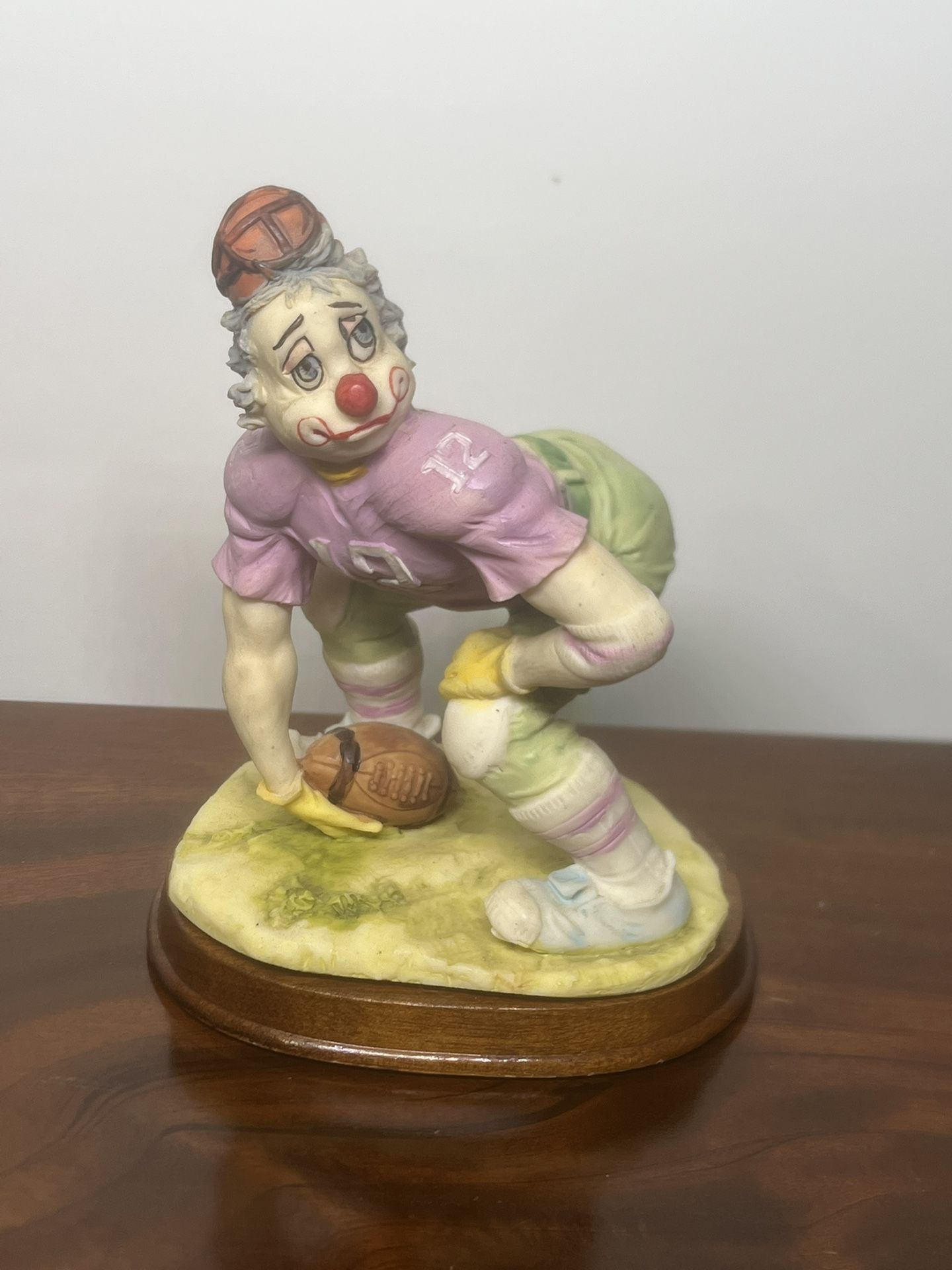 Davar Originals 7” Porcelain Clown Football Quarterback #12 RARE . Used in good condition with some cosmetic blemishes. These blemishes are in the for