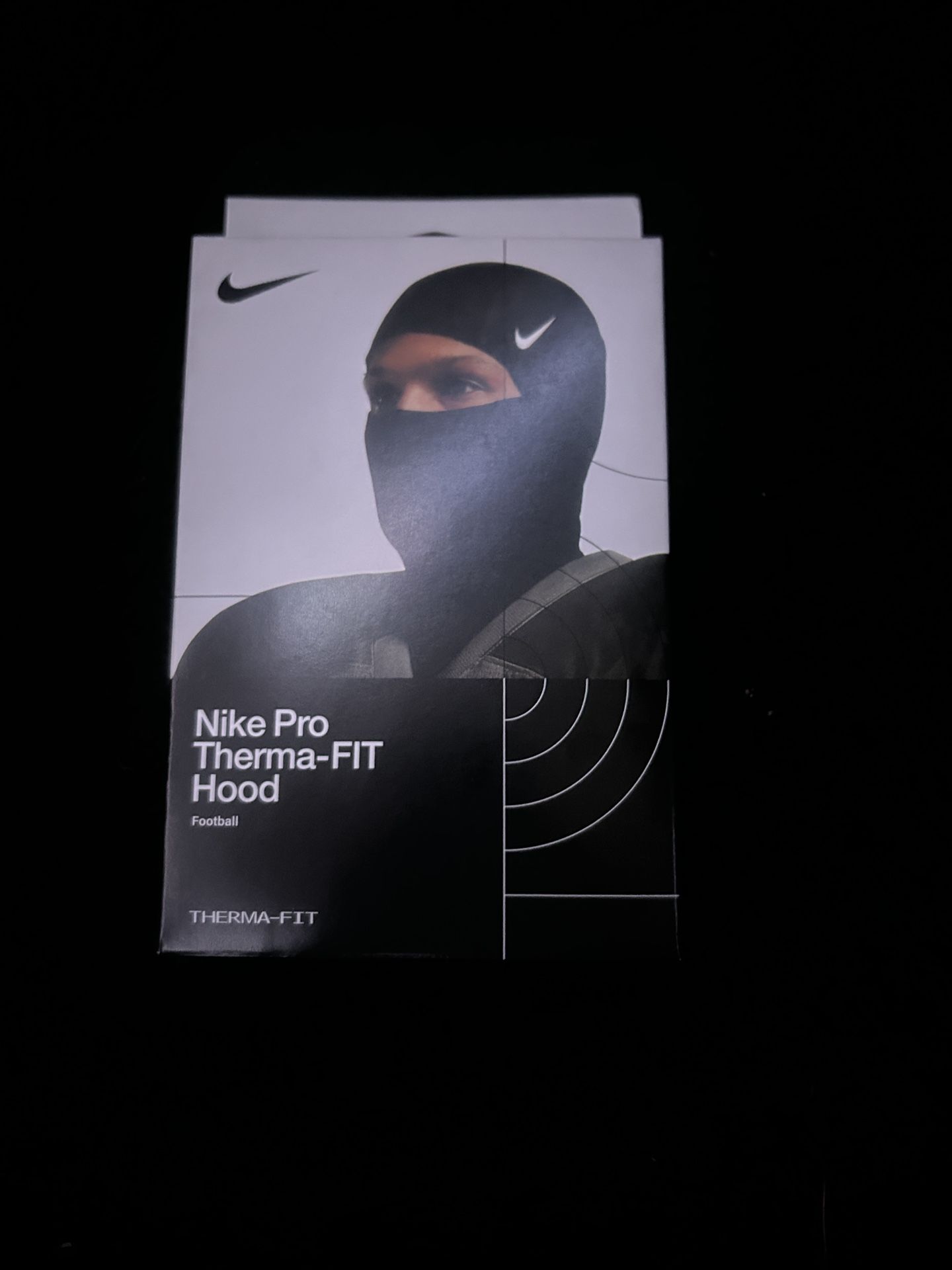 Nike Pro Therma-FIT Hood