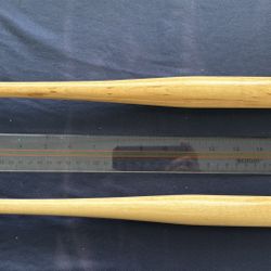 NEW Set Of 2 Half Mini Baseball 18 Inch Bat Wood Wooden Souvenir Branded