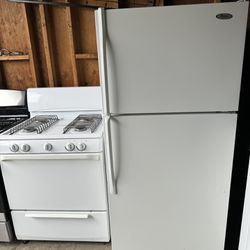 Refrigerator And Stove Set Combo $599 For Both 