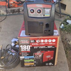 Lincoln Electric Weld-Pak 180 Amp MIG Flux-Core Wire Feed Welder, 230V, Aluminum Welder with Spool Gun sold separately