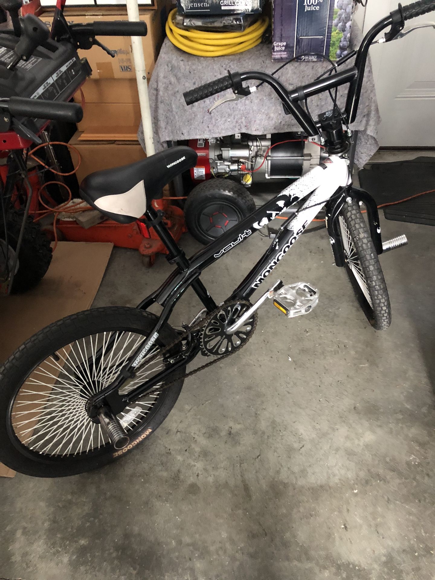 Mongoose BMX Free style Bike 20 inch