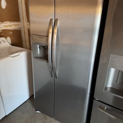 Refrigerador Frygeraire 