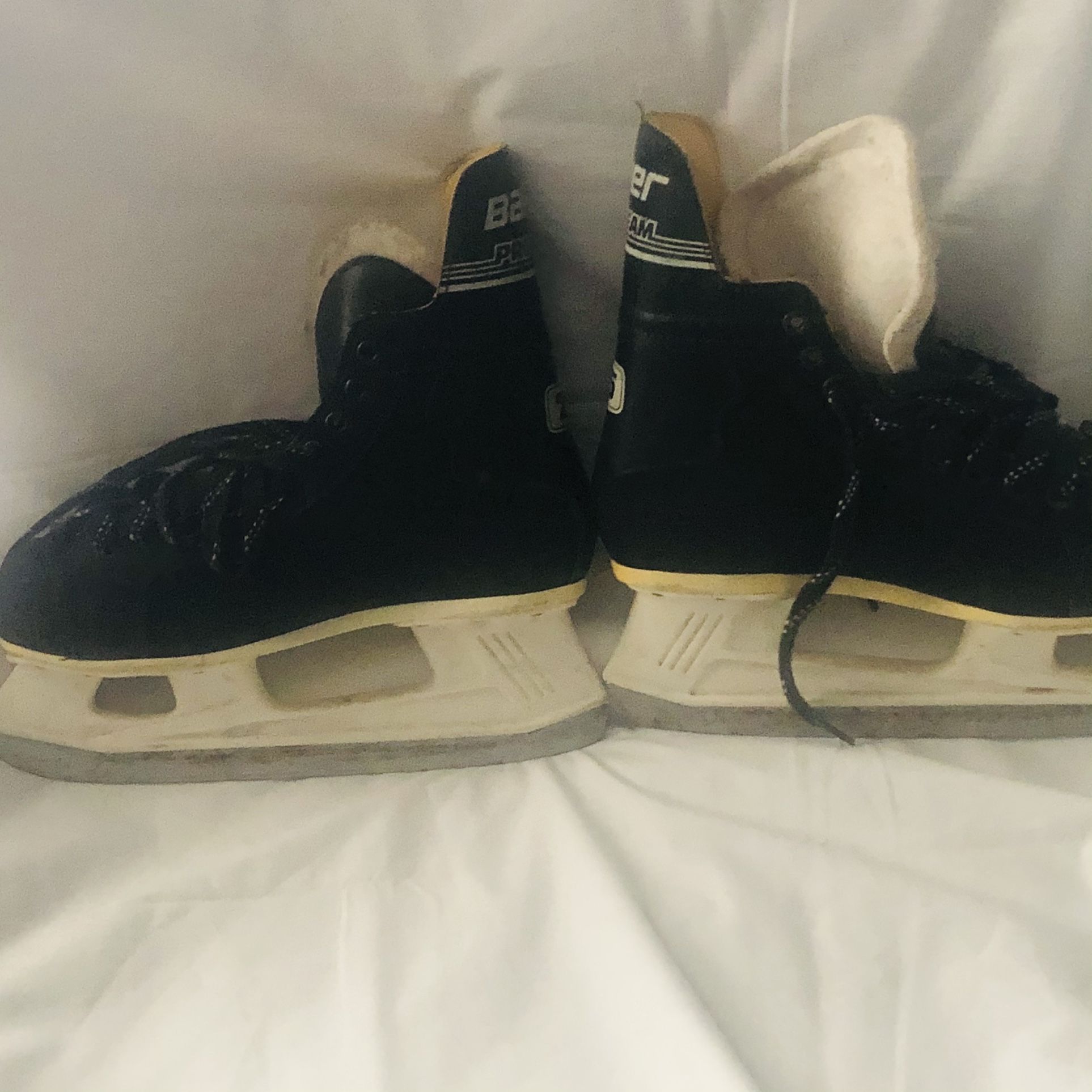 BAUER PRO TEAM Ice Skates Size 95