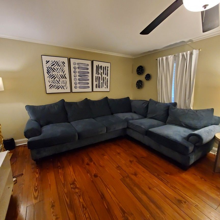 Blue Sectional Paula Deen By Craft Master