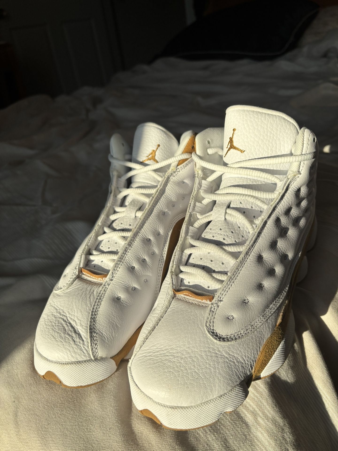 Jordan 13 Youth 6.5 (US) (White/Wheat)