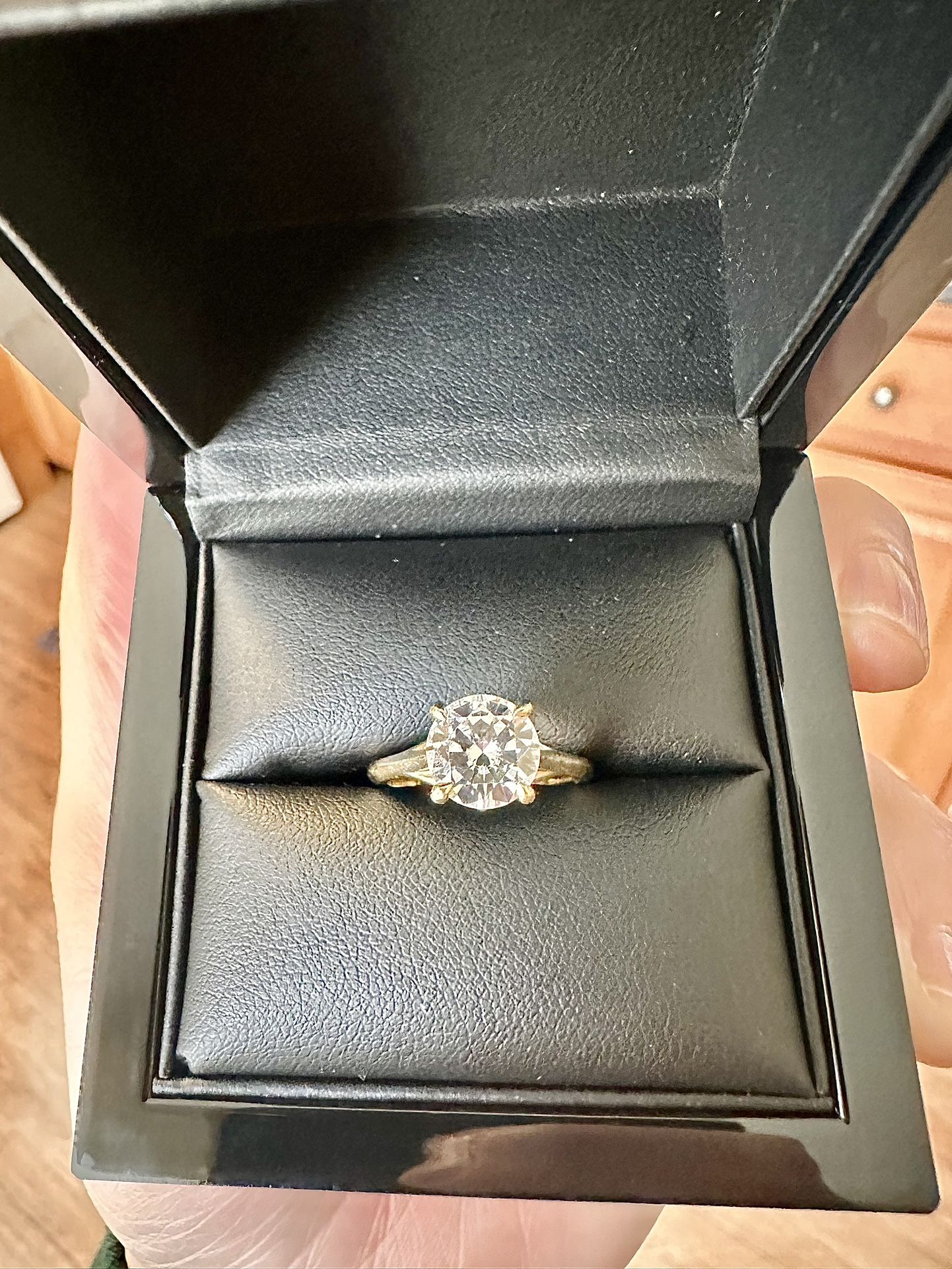 8.5 engagement ring